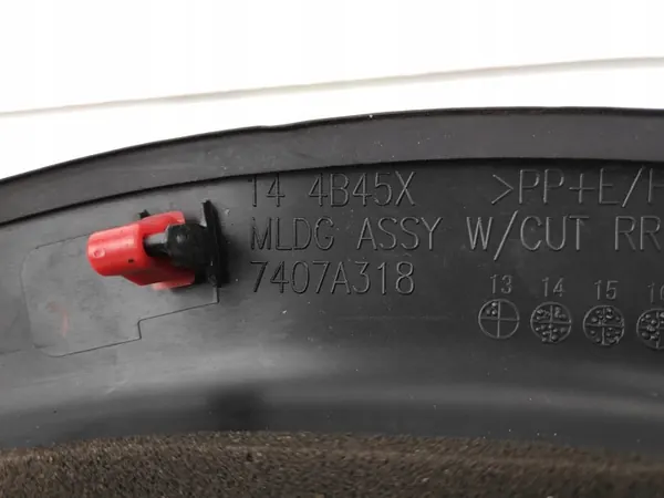 Mitsubishi Outlander III Takapuskuri Oikea 7407A318 image 7