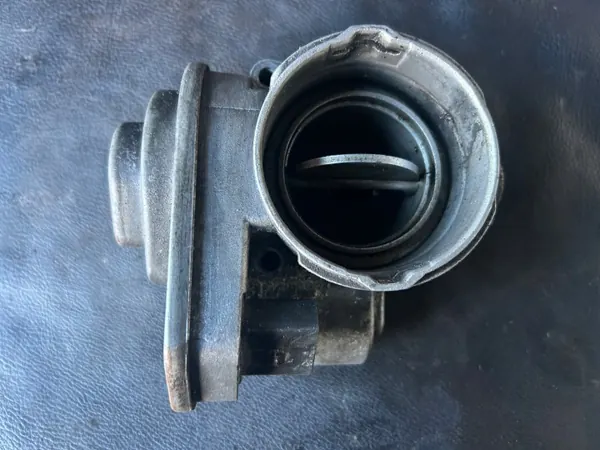 Spjällventil OEM 038128063G för Skoda Octavia II 1.9 TDI image 2