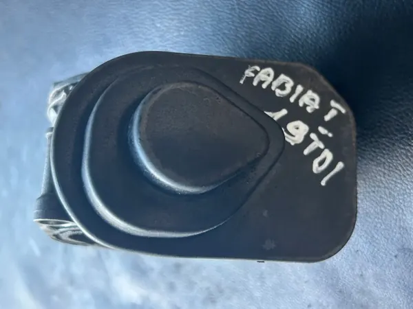 Spjällventil OEM 038128063G för Skoda Octavia II 1.9 TDI image 4
