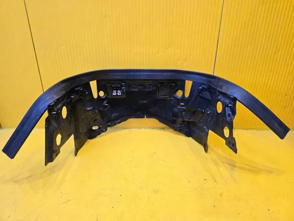 Mercedes-Benz EQC väliseinäeriste OEM 2536201101 image 4