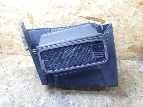OEM 55038179A Interieurfilterhuis voor Dodge Charger image 2