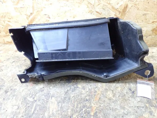 OEM 55038179A Interieurfilterhuis voor Dodge Charger image 3