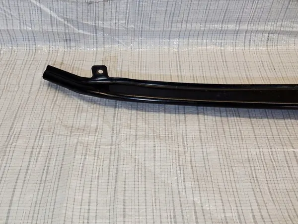 Etupuskuri Volkswagen Passat B8 3G0807651B image 2