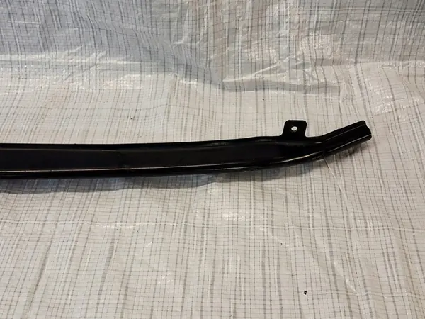 Etupuskuri Volkswagen Passat B8 3G0807651B image 4