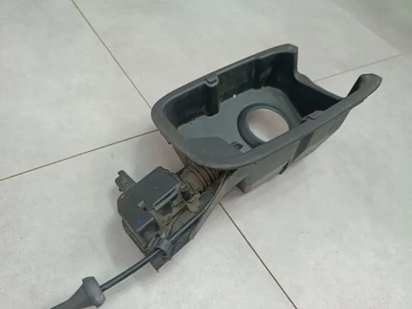 Jeep OE sił. wlew. pal. Brandstofklep actuator image 3