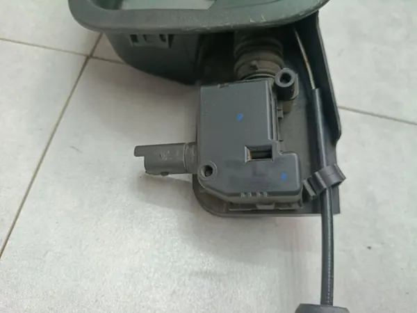 Jeep OE sił. wlew. pal. Brandstofklep actuator image 4