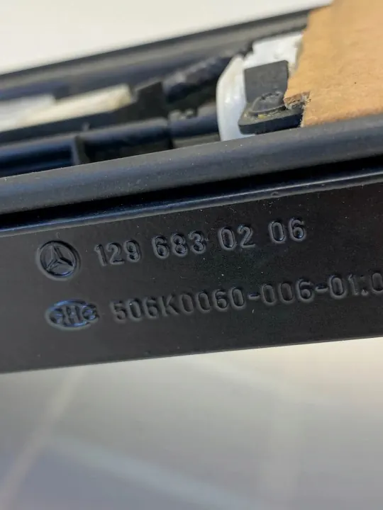 Accoudoir Mercedes-Benz OEM A1296830206 pour SL R129 image 8