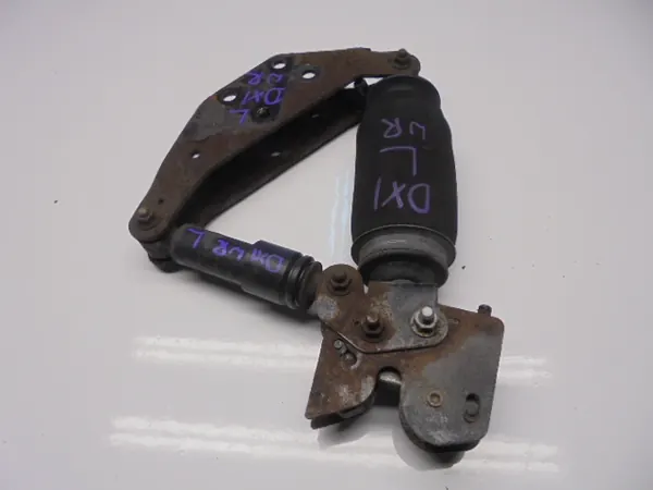 Suspension cabine Renault OEM 5346475755446756867 arrière image 3