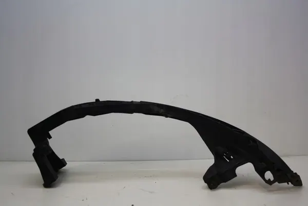 Support de phare avant droit BMW E87 image 9