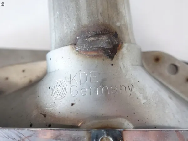 VW Touareg 3 Ponta Escape OEM 64199209 Esquerda image 5
