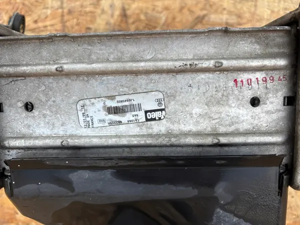 INTERCOOLER BEHR HELLA VW GOLF IV 1J0145805D image 3