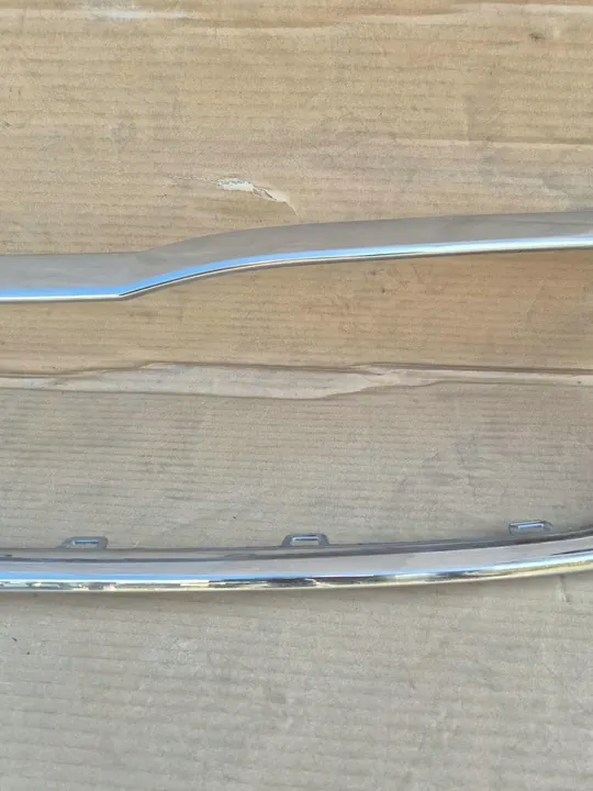 SKODA OCTAVIA 4 2020- Grille Frame Chrome OEM A12251 image 3