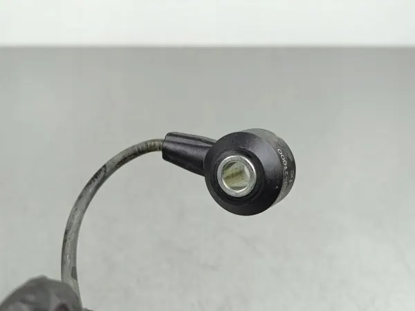 Genesis GV70 Klopfsensor OEM 392502T000 - Gebraucht image 3