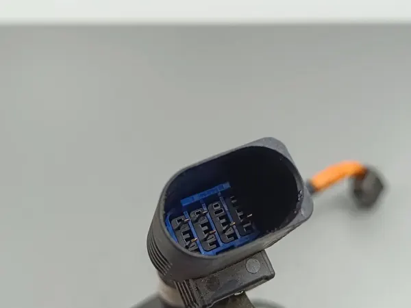 Genesis GV70 Klopfsensor OEM 392502T000 - Gebraucht image 4