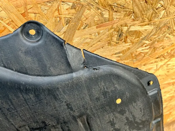 Nedre Motorhuv VW Polo Seat Ibiza Skoda Fabia OEM image 5