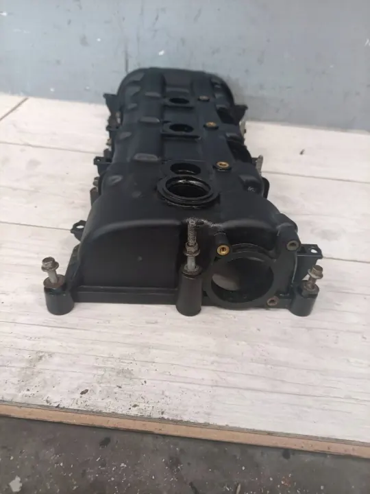 Couvercle de soupape Dodge Challenger OEM 05184068AJ image 3