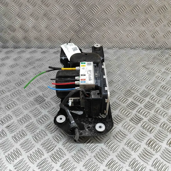 Compresseur de suspension BMW X7 3.0L Diesel 2020 5A0C990 image 2