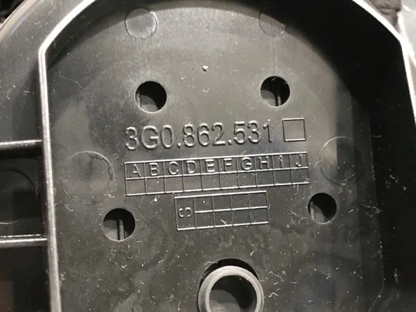 Juomakuppiteline OEM 3G0862531G VW Arteon Hatchbackille image 5
