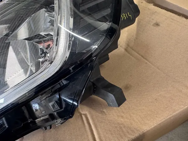 Vasen ajovalo Renault Kangoo III LED 260608411r image 3