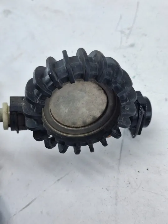 Purgeur d'embrayage Nissan OE 308518165R image 3
