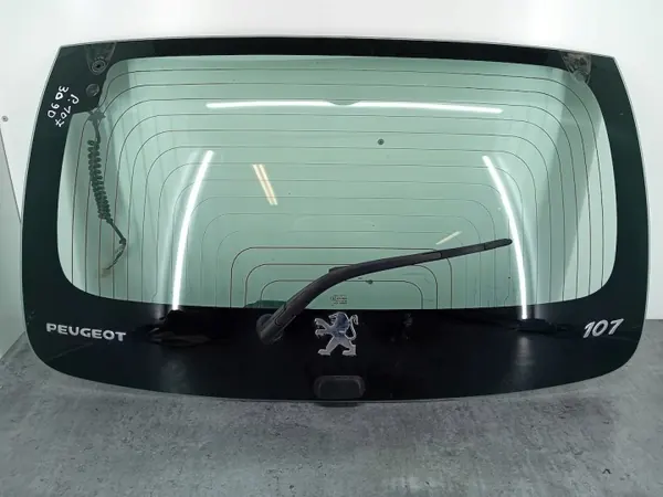 Cristal de maletero OEM SZYBA KLAPY BAGAZNIKA Peugeot 107 image 2