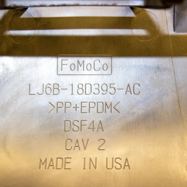 Interieurfilterkap Ford Kuga III 2020 OEM LJ6B18D395AC image 6