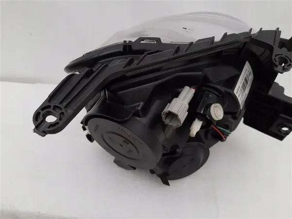 Vasen ajovalot Nissan Juke 2014-2018 OEM image 6