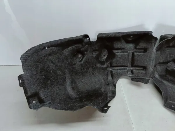 OEM 767487236R Para-lamas Traseiro Direito Renault Megane image 9