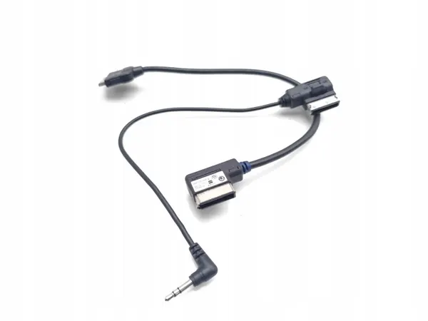 OEM 5W0035554B Dock iPod pour VW Touareg 2013 image 4