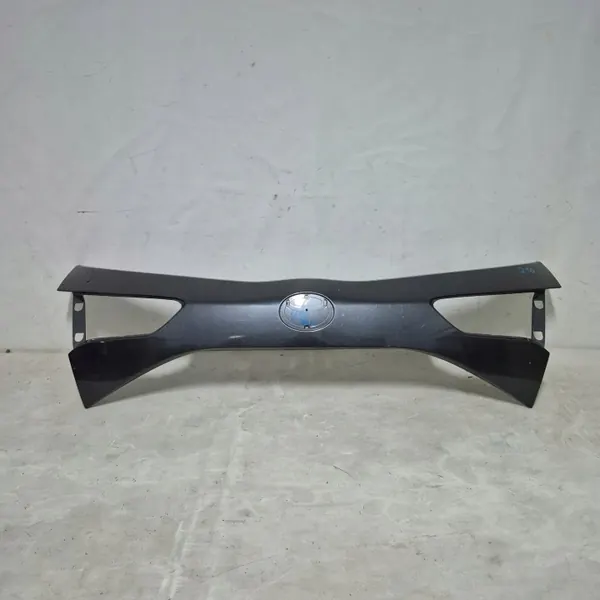 OEM 76811-0DA30 Moldura Portón para Toyota Yaris III image 2
