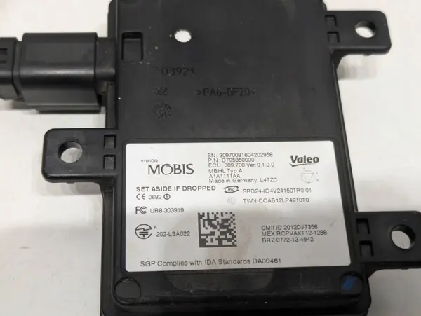Capteur Radar Hyundai Tucson OEM D795850000 Occasion image 4
