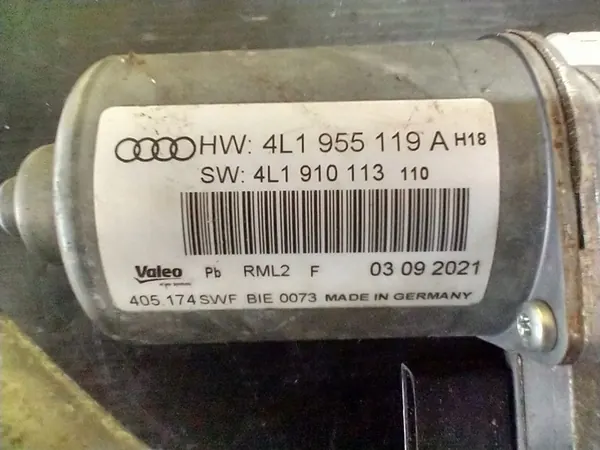 AUDI Q7 4L Pyyhkijämekanismi 4L1955119A image 10