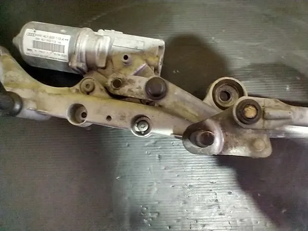 AUDI Q7 4L Pyyhkijämekanismi 4L1955119A image 3