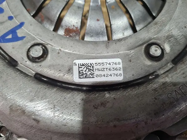 Kaksoismassavauhtipyörä Opel Astra K J 1.4 1.6 Turbo SIDI image 4