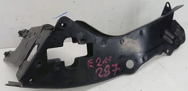 Suporte de farol dianteiro esquerdo Mercedes-Benz E-Class W211 image 2