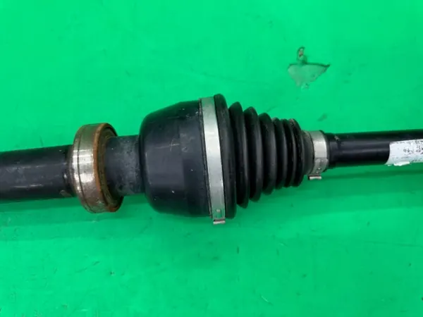 Drivaxel OEM PÓŁOŚ NAPĘDOWA Höger Fram image 4