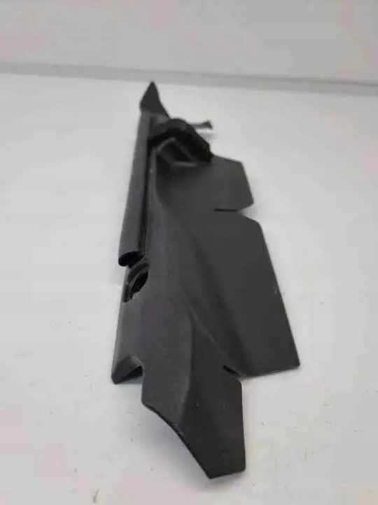 Para-lamas Lexus NX OEM 5338878011 - Usado image 2