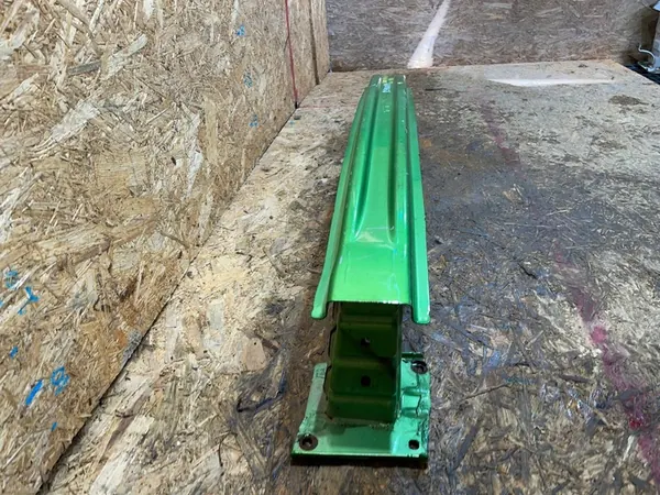 Takapuskuri Vahvistus Skoda Fabia III 3 6V NJ 14-21 HB image 3