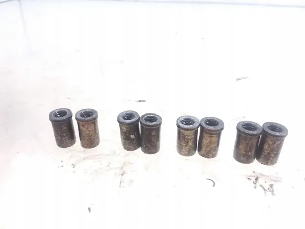 Volvo Suutinpidike OEM ARA167216 - Käytetty image 2