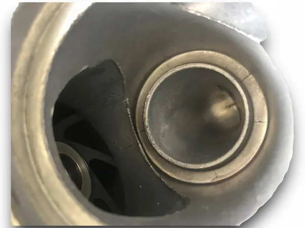 Pompa acqua VW CADDY II 037121013A image 4