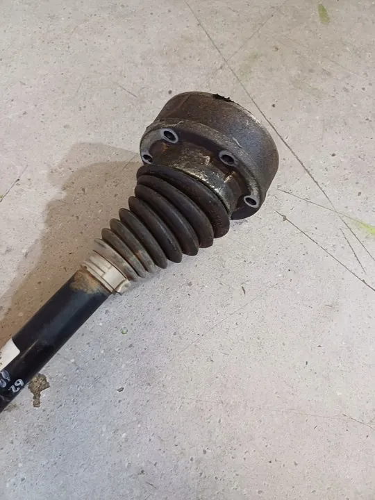 Vänster drivaxel VW Golf VI, Passat B7 1.4 TSI CAX 1K0407271KP image 3
