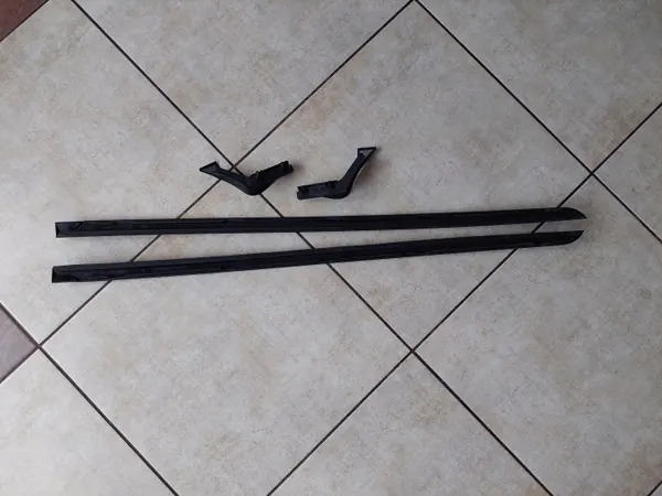 Junta de para-brisas OEM 86130-P1000 para Kia Sportage V 2021 image 9
