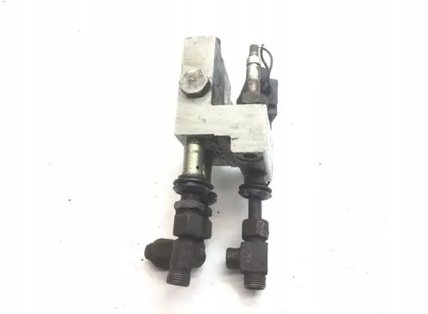 OEM 77700548 Volvo Válvula solenoide de elevação traseira image 4