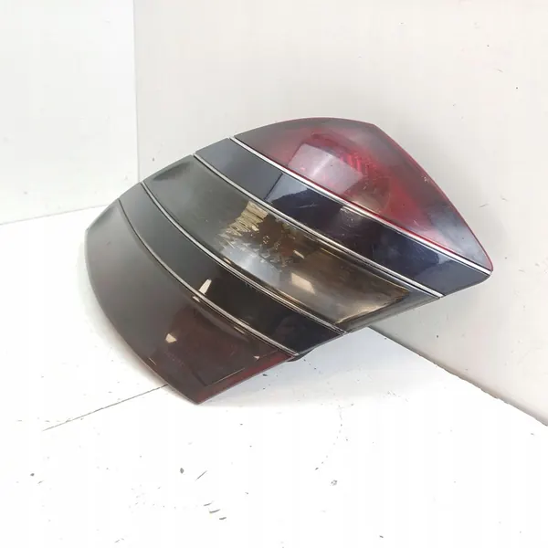 Mercedes-Benz OE A2218200266 rechter achterlicht image 3