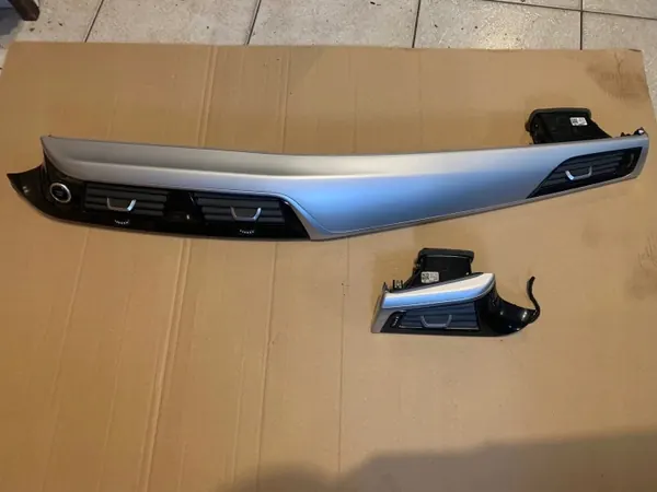 Consola salpicadero BMW X5 F15 OEM 1234567 image 2