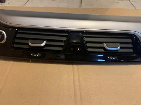 Consola salpicadero BMW X5 F15 OEM 1234567 image 5