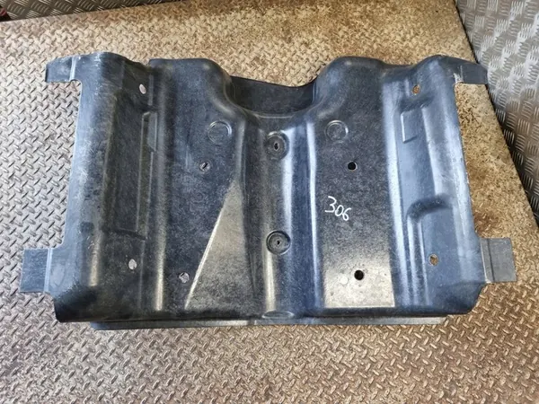 Brandstoftankbescherming Dodge Challenger 2018 68228897AB image 2