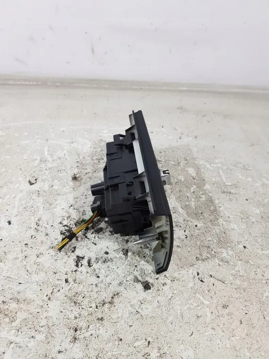 Lichtschakelpaneel 9169406 BMW E90 E91 LCI image 5