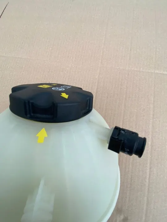 Ausgleichsbehälter BMW X5 G05 X6 G06 X7 G07 OEM 5A6A031 image 4