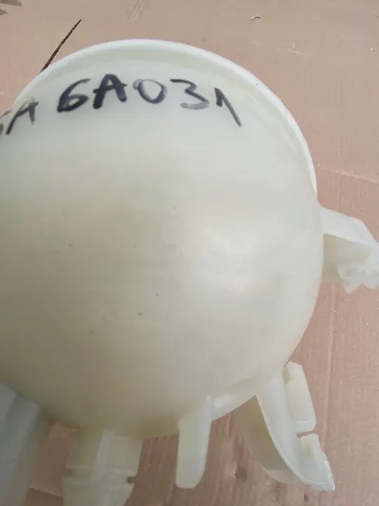 Ausgleichsbehälter BMW X5 G05 X6 G06 X7 G07 OEM 5A6A031 image 6